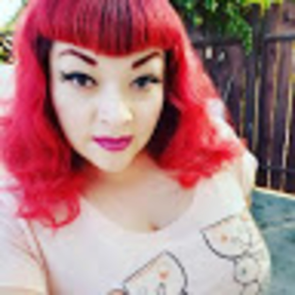 Meet your Posher, Zayra